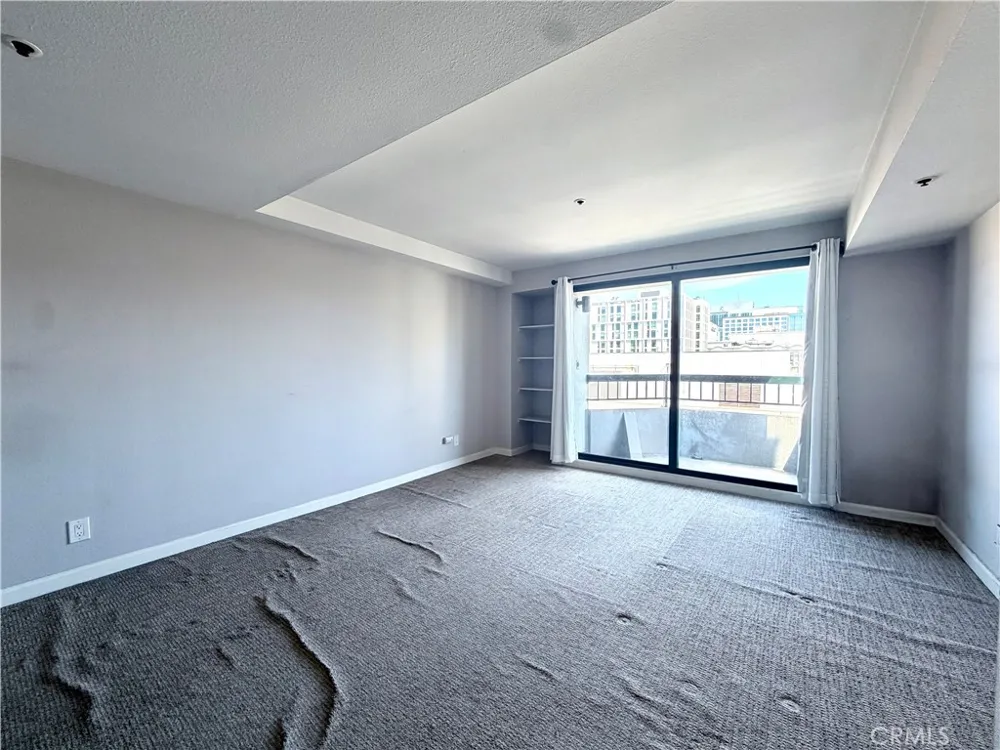 601 Van Ness #711 San Francisco, CA 94102