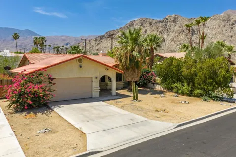 77165 Calle Monterey