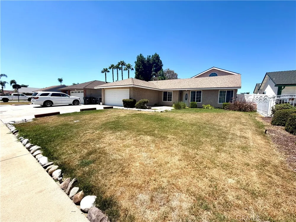 12286 Maxon Chino, CA 91710