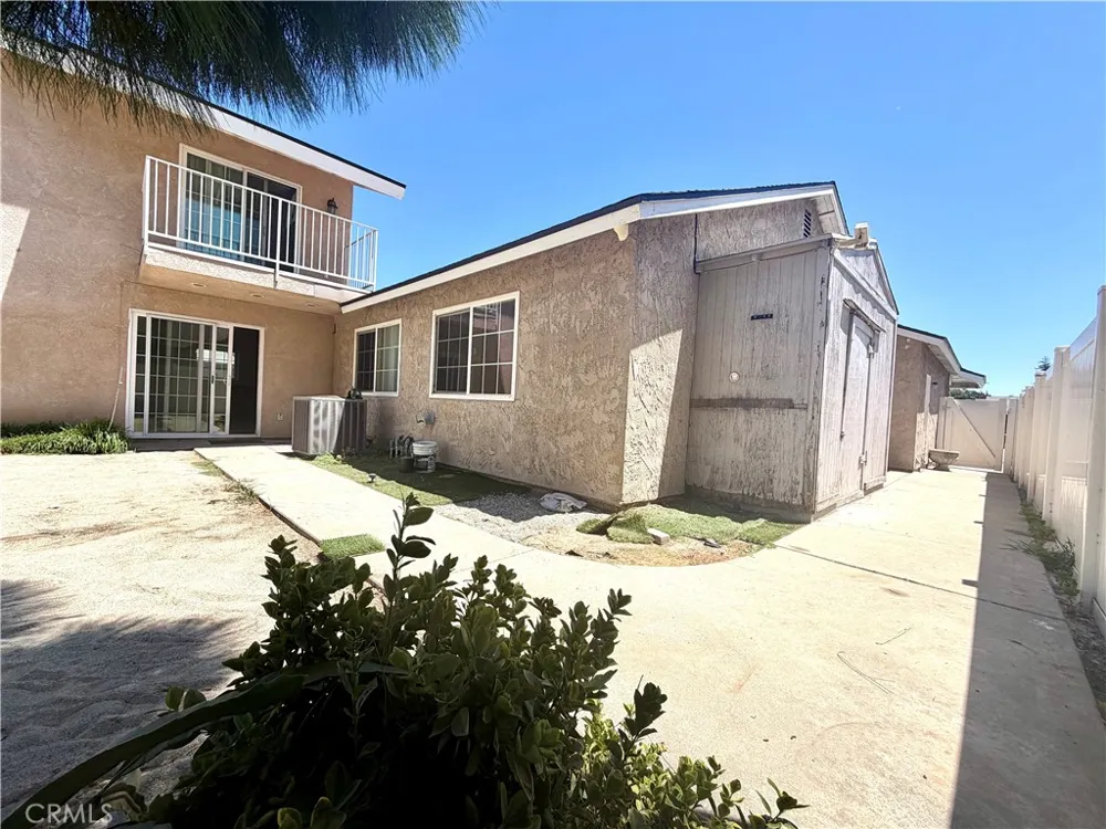 12286 Maxon Chino, CA 91710