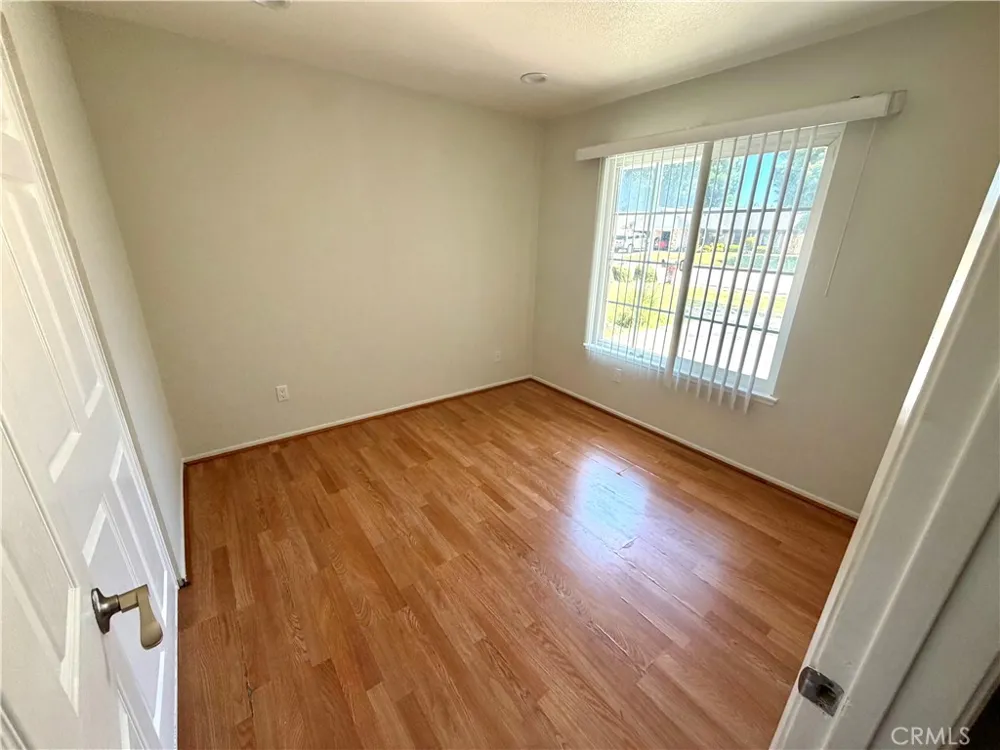 12286 Maxon Chino, CA 91710