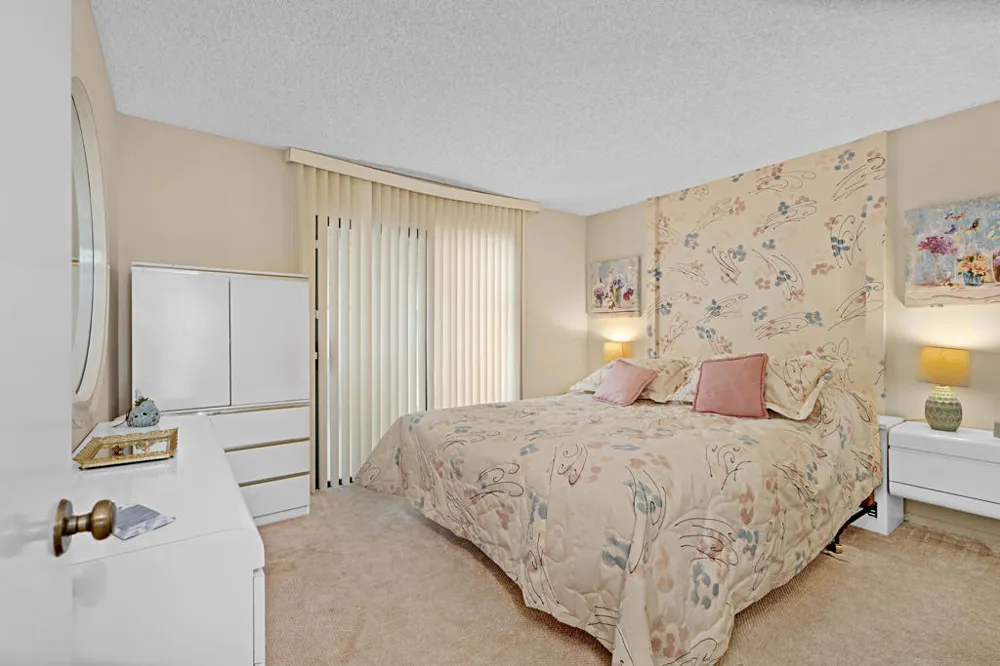 68225 Village Drive Cathedral City, CA 92234