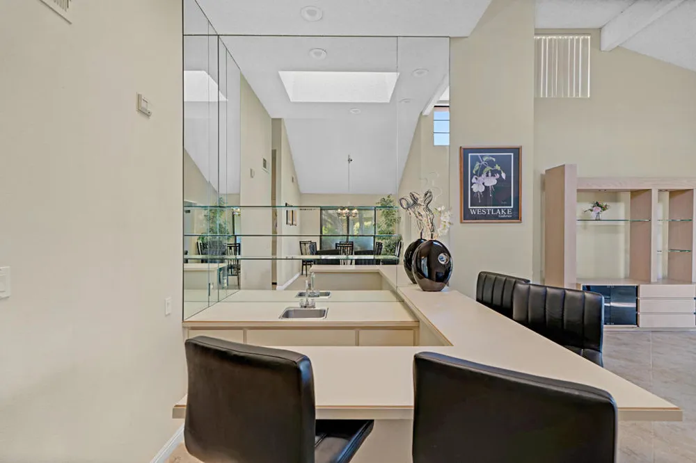68225 Village Drive Cathedral City, CA 92234