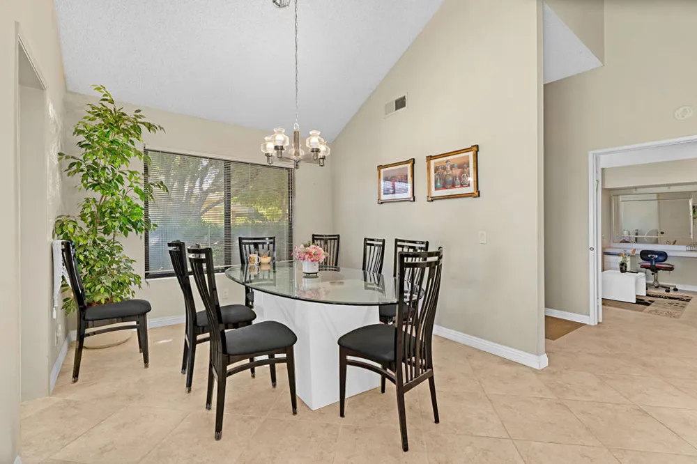 68225 Village Drive Cathedral City, CA 92234