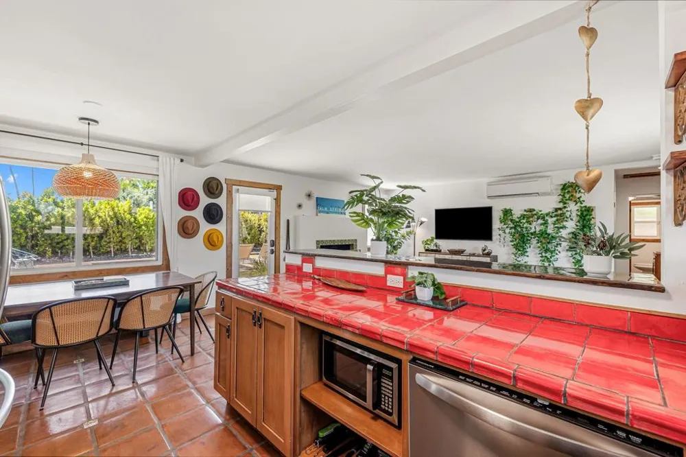 745 E Sunny Dunes Road Palm Springs, CA 92264
