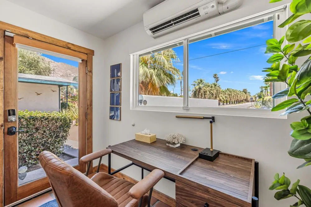745 E Sunny Dunes Road Palm Springs, CA 92264