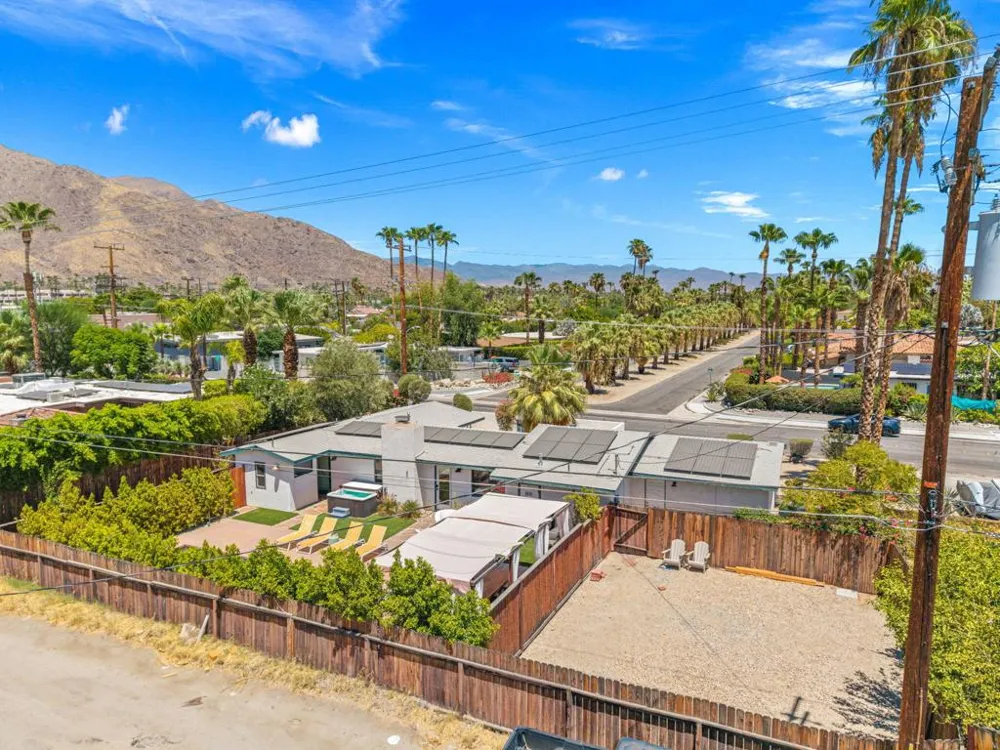 745 E Sunny Dunes Road Palm Springs, CA 92264