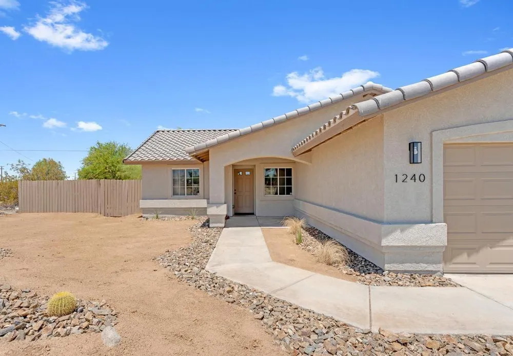 1240 Indian Ocean Avenue Thermal, CA 92274