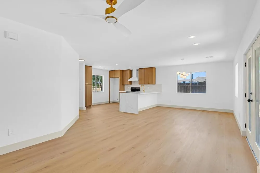 1240 Indian Ocean Avenue Thermal, CA 92274