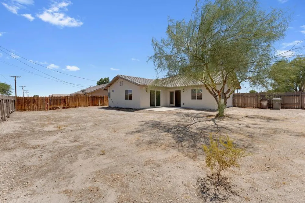 1240 Indian Ocean Avenue Thermal, CA 92274