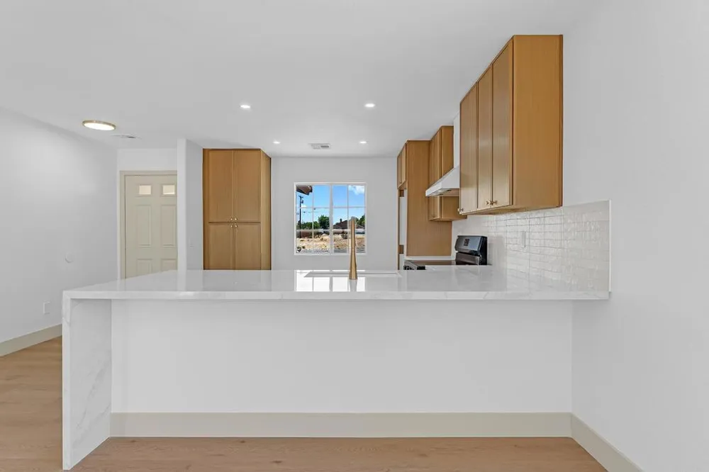 1240 Indian Ocean Avenue Thermal, CA 92274