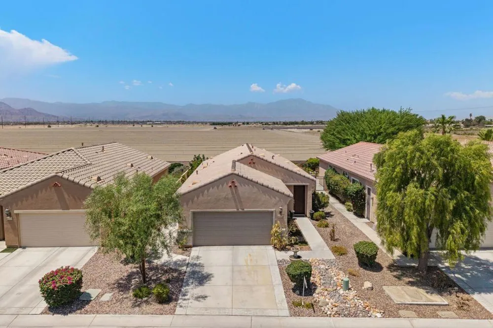 41563 Calle Pampas Indio, CA 92203
