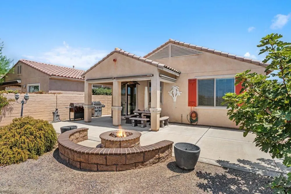 41563 Calle Pampas Indio, CA 92203