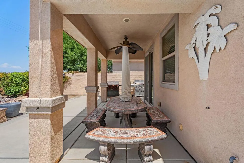 41563 Calle Pampas Indio, CA 92203