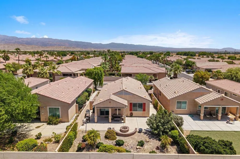 41563 Calle Pampas Indio, CA 92203