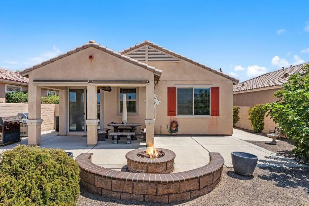 41563 Calle Pampas Indio, CA 92203
