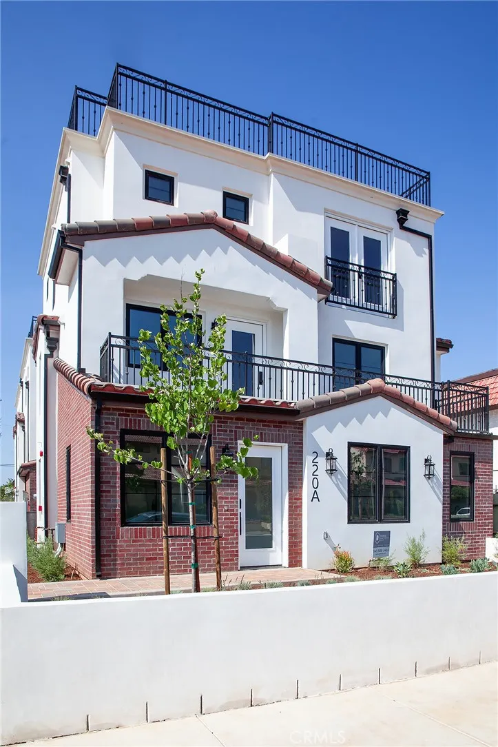 220 W Mission #B San Gabriel, CA 91776