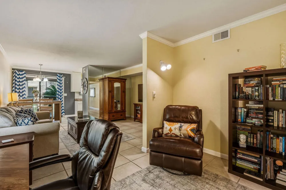 5300 E Waverly Drive #D5 Palm Springs, CA 92264