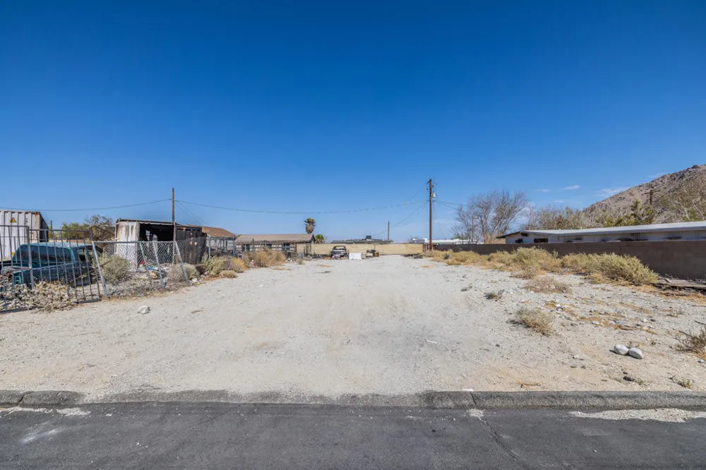Oreana Avenue Palm Springs, CA 92262