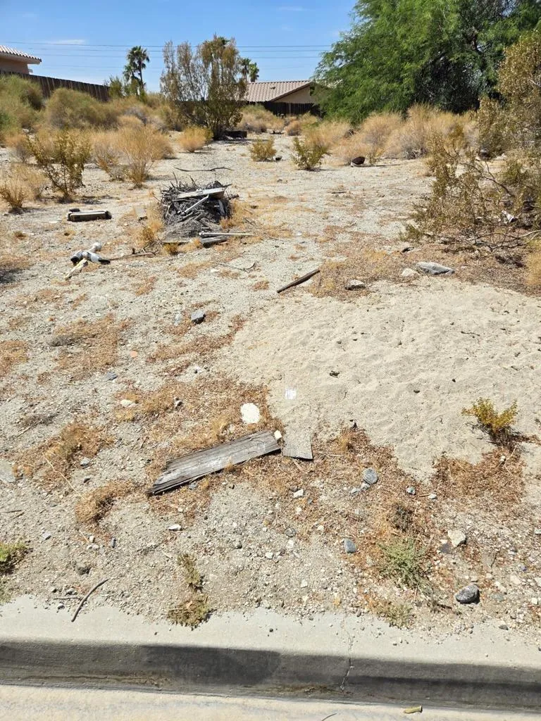 Avenida Dorado Desert Hot Springs, CA 92240
