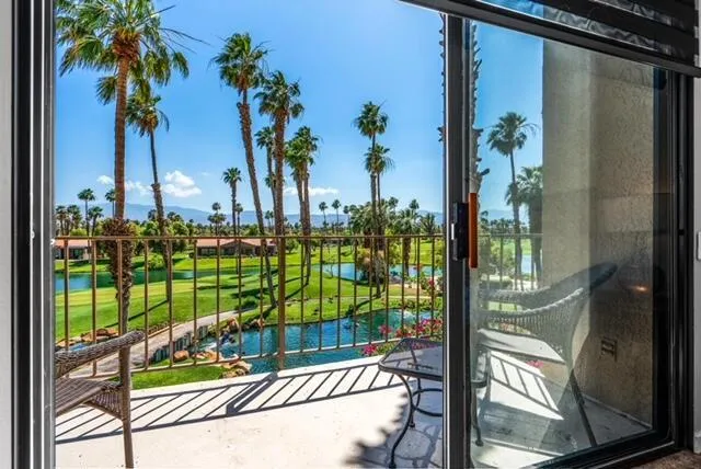 38101 Crocus Lane Palm Desert, CA 92211