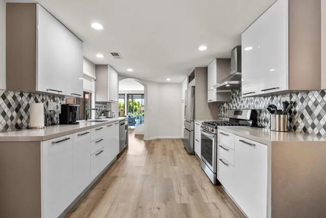 38101 Crocus Lane Palm Desert, CA 92211