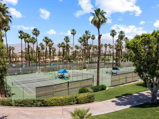 38101 Crocus Lane Palm Desert, CA 92211