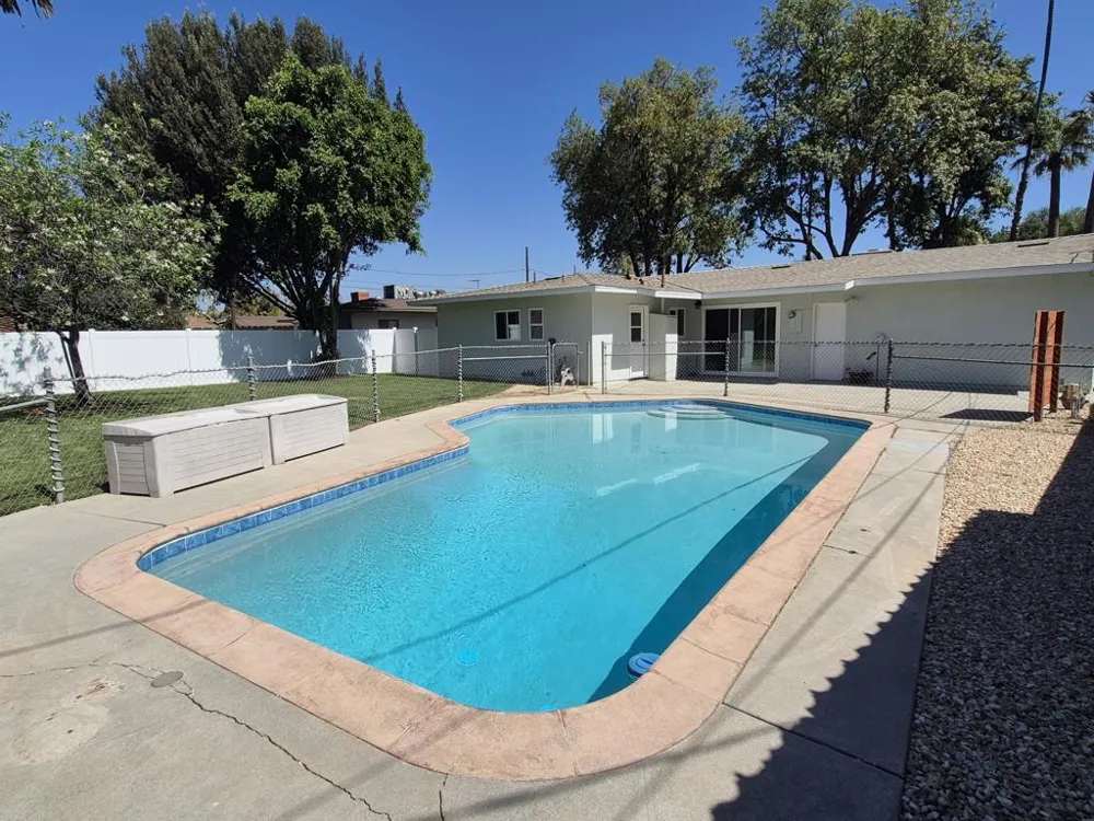 4720 Whipple Road Riverside, CA 92506