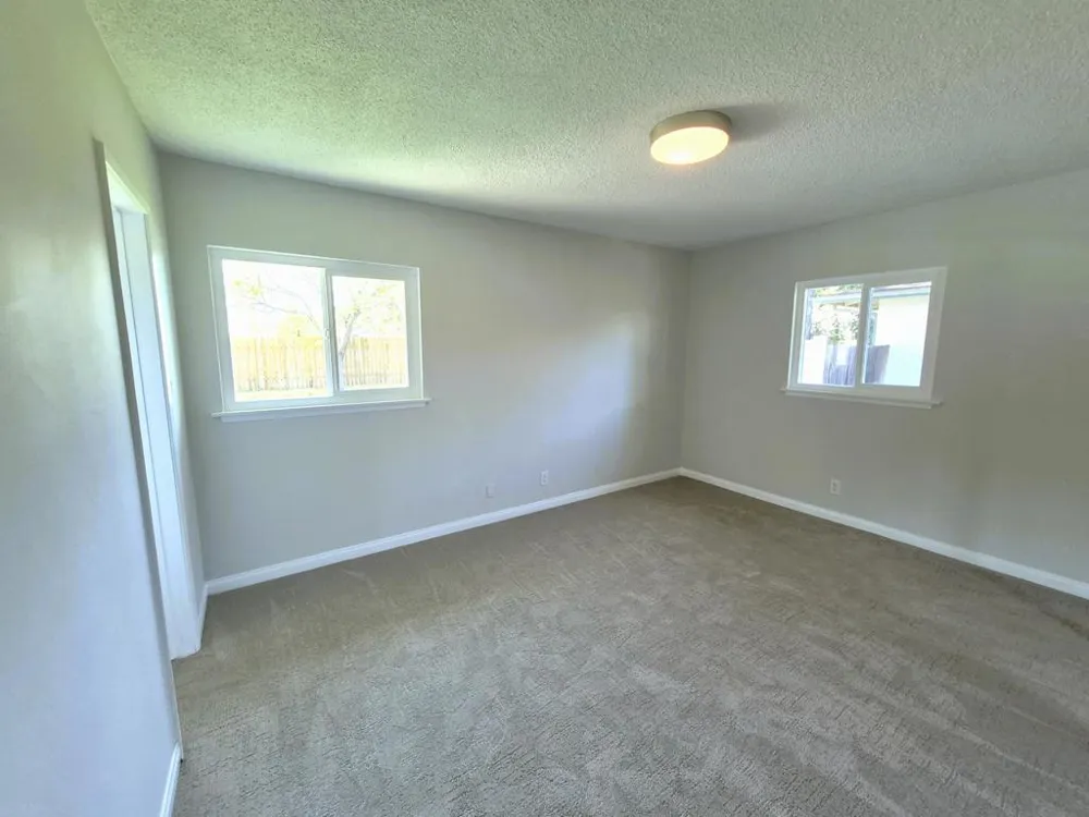 4720 Whipple Road Riverside, CA 92506