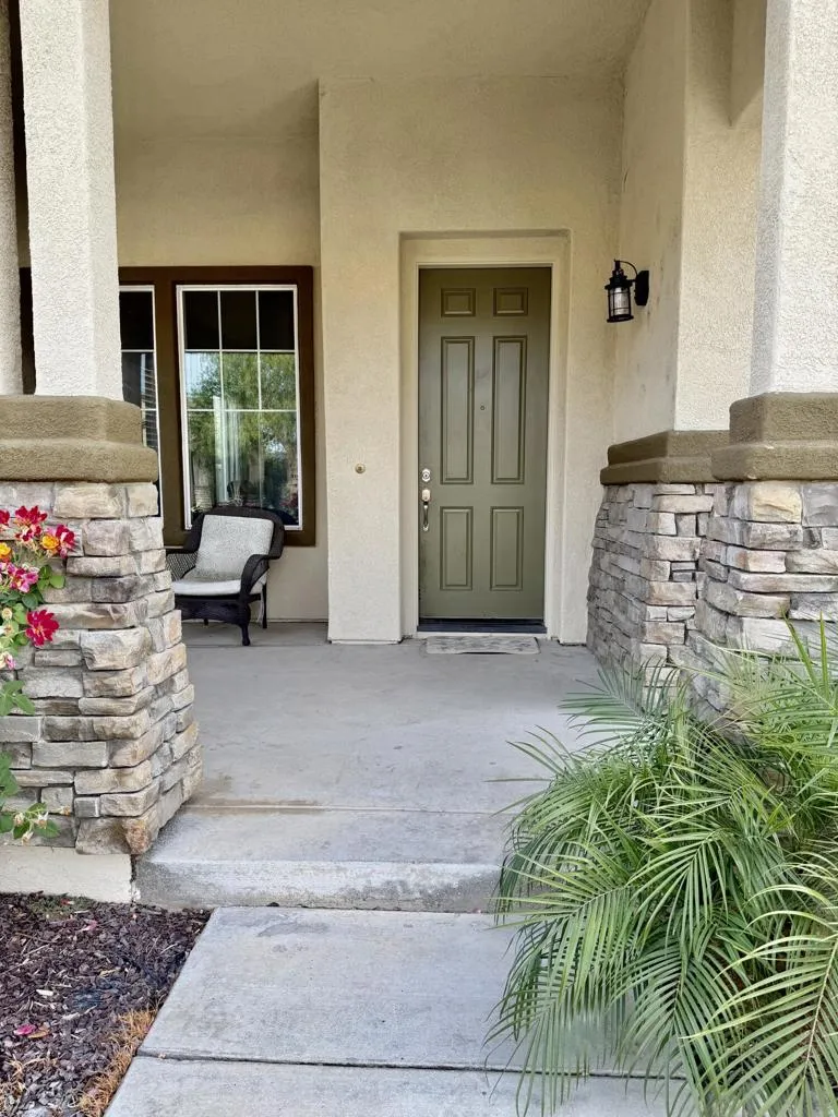1332 Veronica Trail Hemet, CA 92545