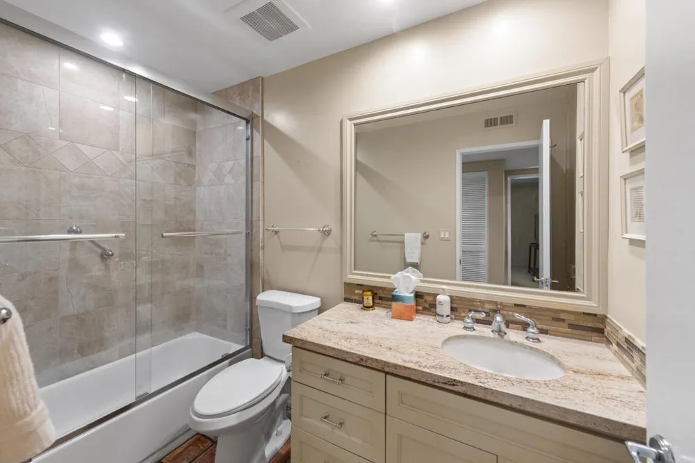 254 La Paz Way Palm Desert, CA 92260