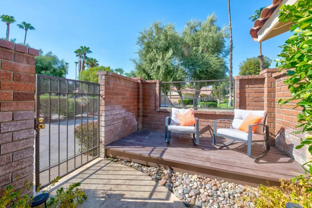254 La Paz Way Palm Desert, CA 92260