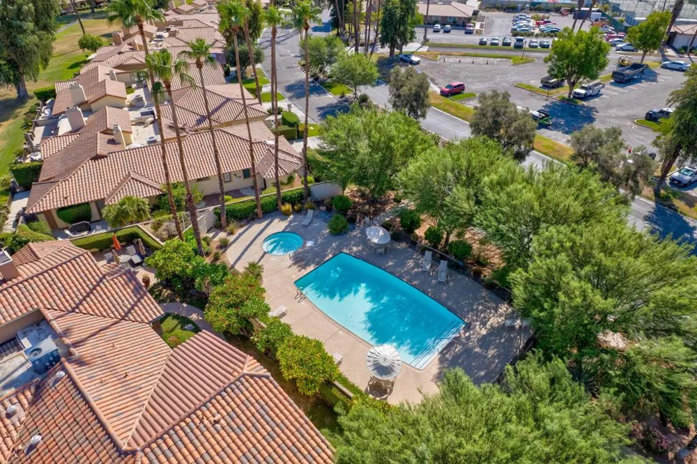 254 La Paz Way Palm Desert, CA 92260