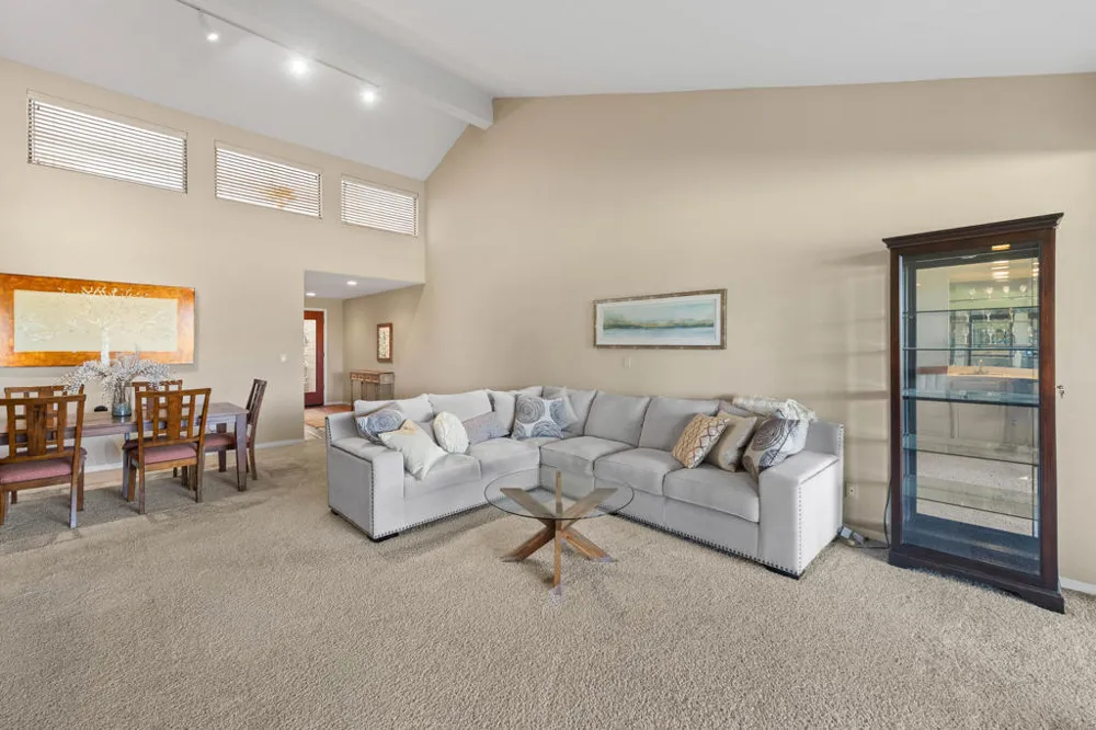 254 La Paz Way Palm Desert, CA 92260