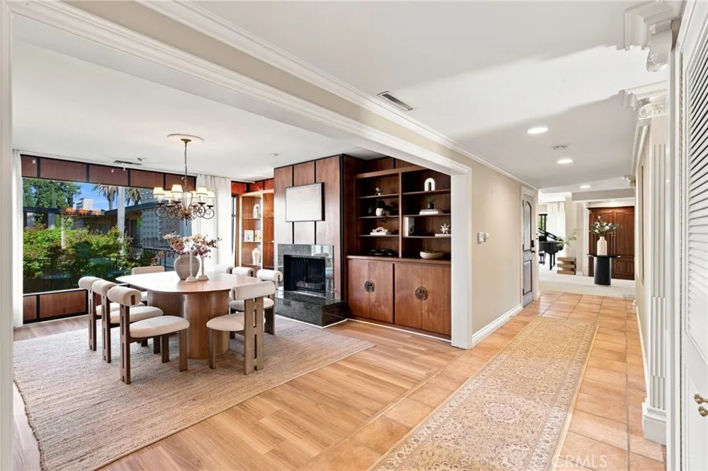 1255 S Orange Grove Boulevard #5 Pasadena, CA 91105