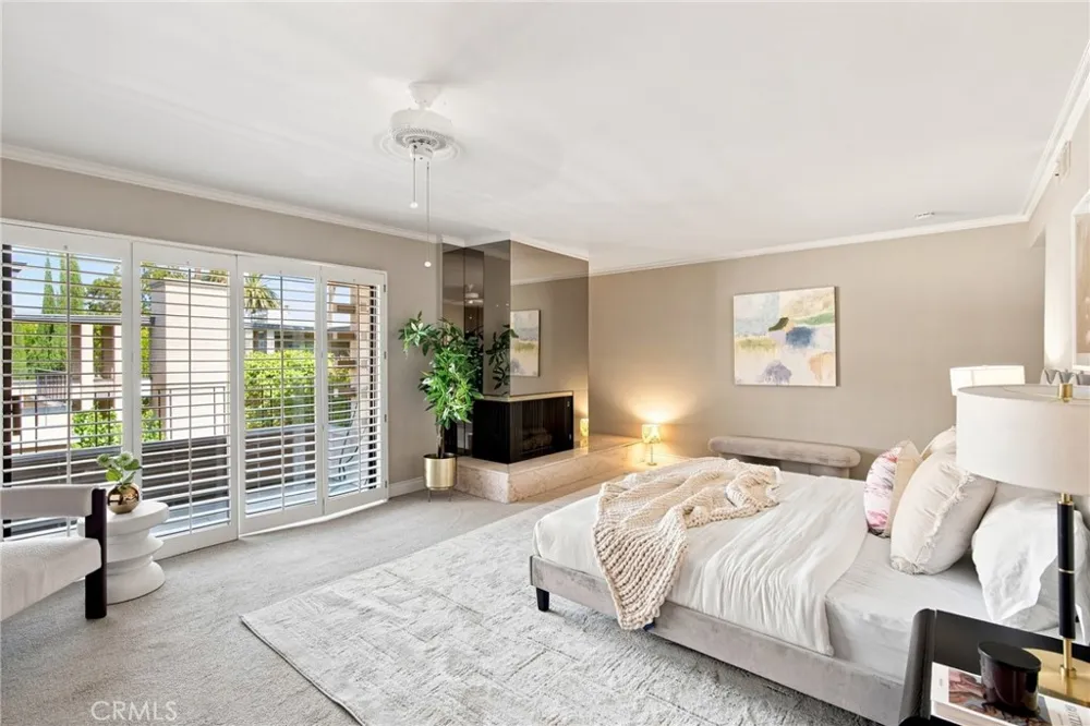 1255 S Orange Grove Boulevard #5 Pasadena, CA 91105