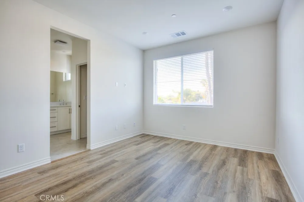 11454 Artesia Artesia, CA 90701