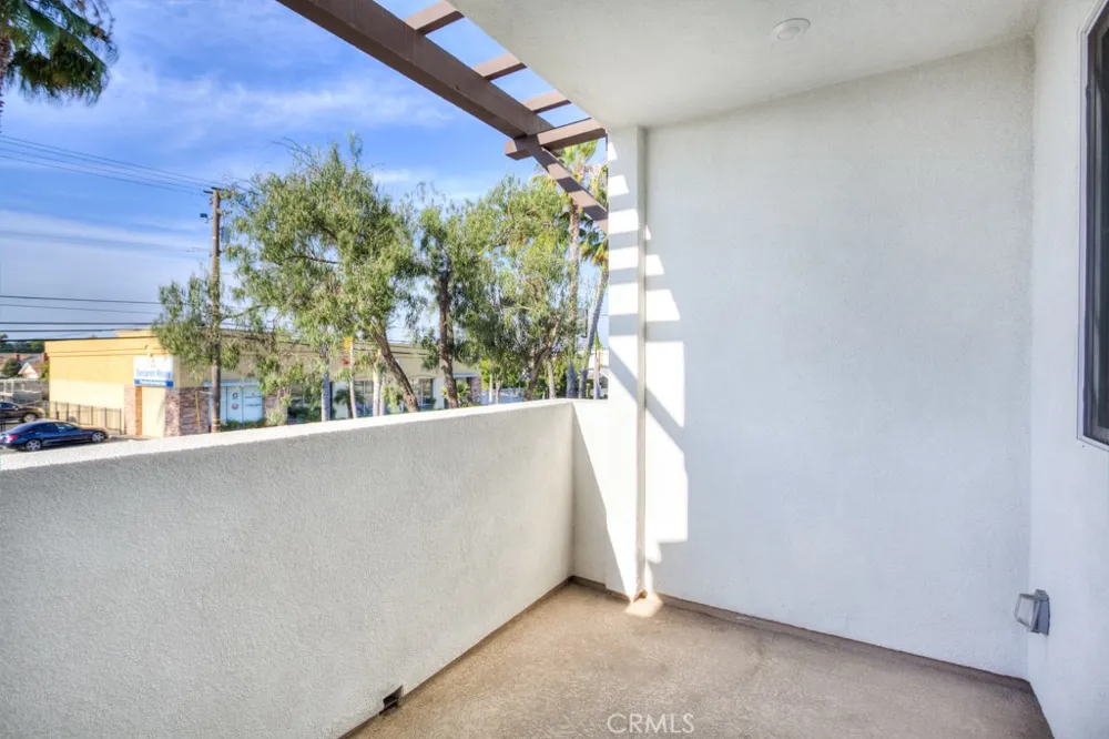 11454 Artesia Artesia, CA 90701