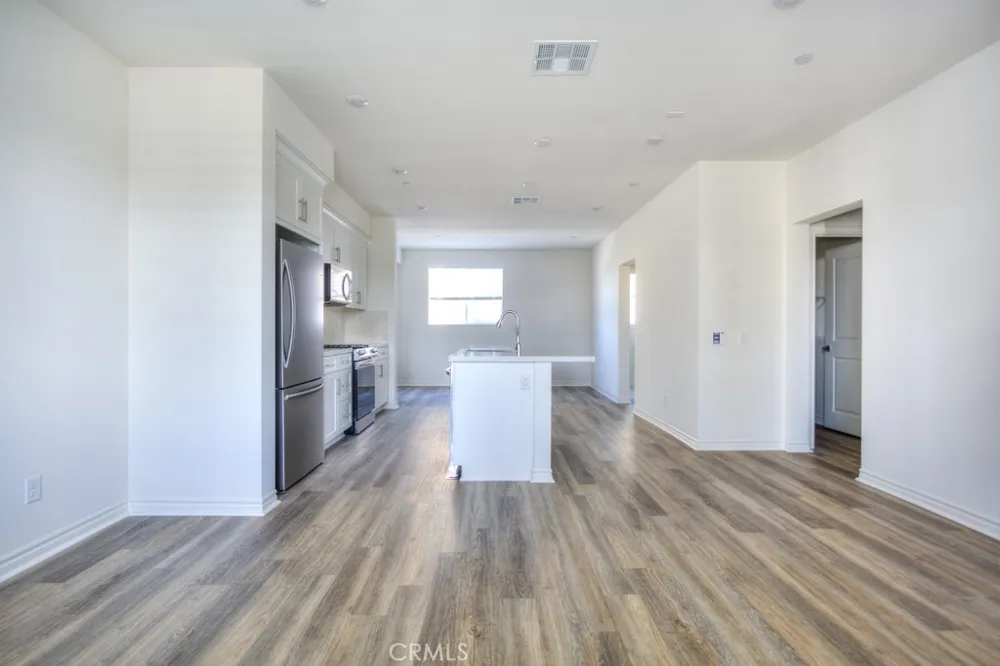 11454 Artesia Artesia, CA 90701