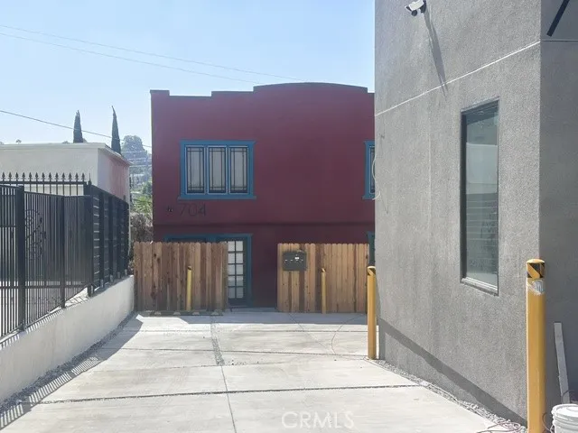 704 Occidental Boulevard #1 Los Angeles, CA 90026