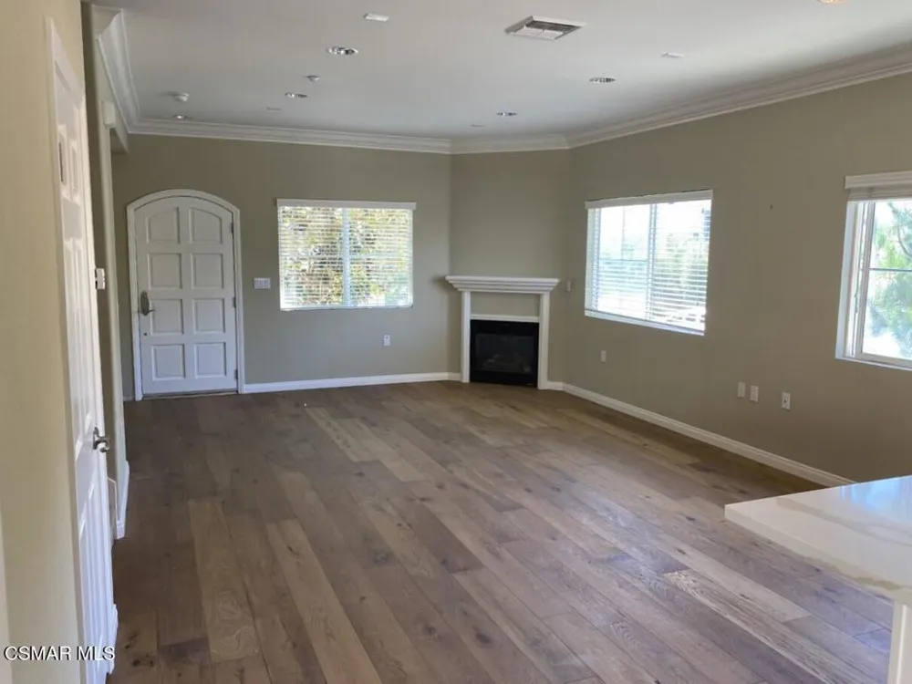 9301 Shirley Avenue #67 Northridge, CA 91324