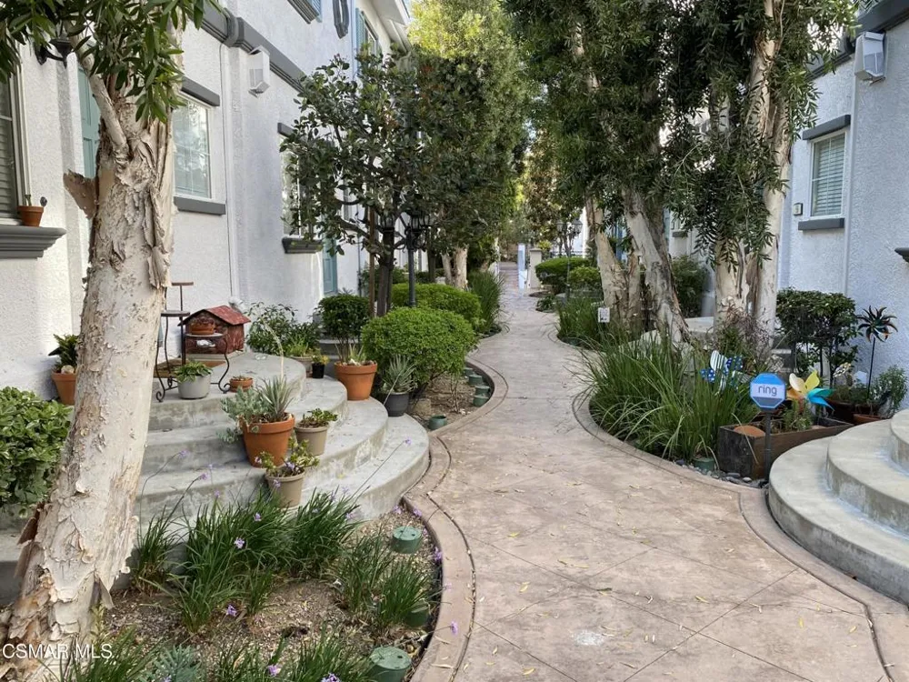 9301 Shirley Avenue #67 Northridge, CA 91324