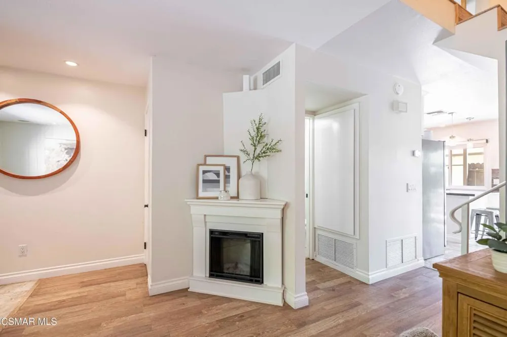 4049 Liberty Canyon Road #83 Agoura Hills, CA 91301