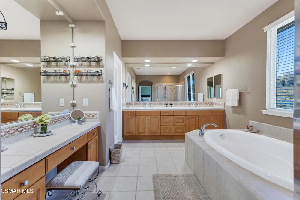 5917 Evening Sky Drive Simi Valley, CA 93063