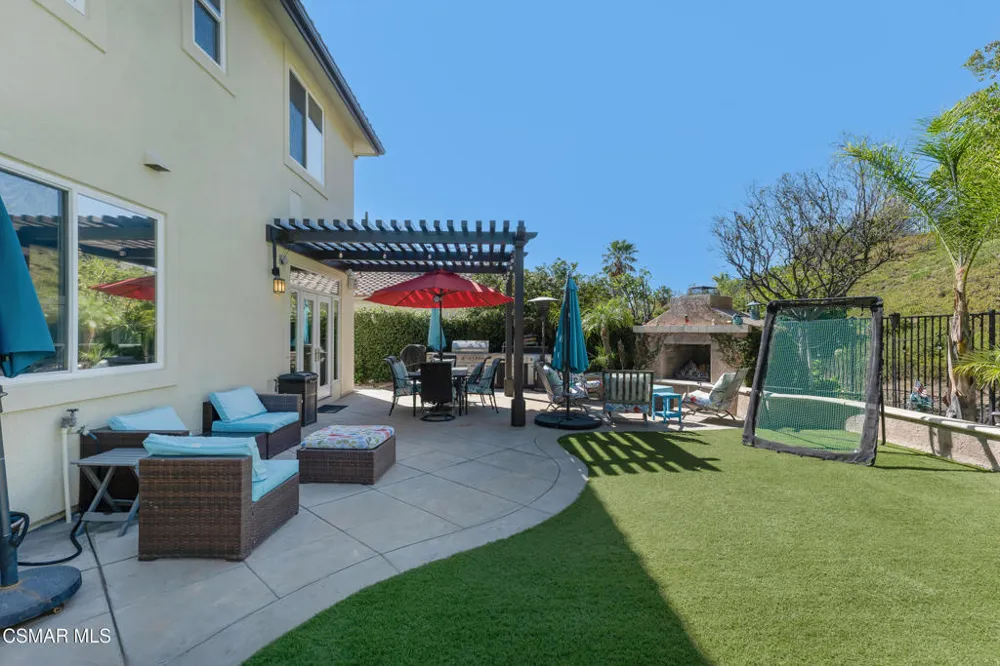 5917 Evening Sky Drive Simi Valley, CA 93063