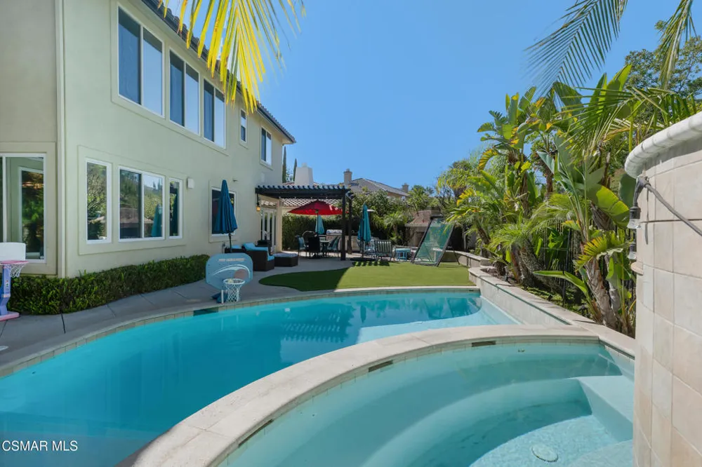 5917 Evening Sky Drive Simi Valley, CA 93063