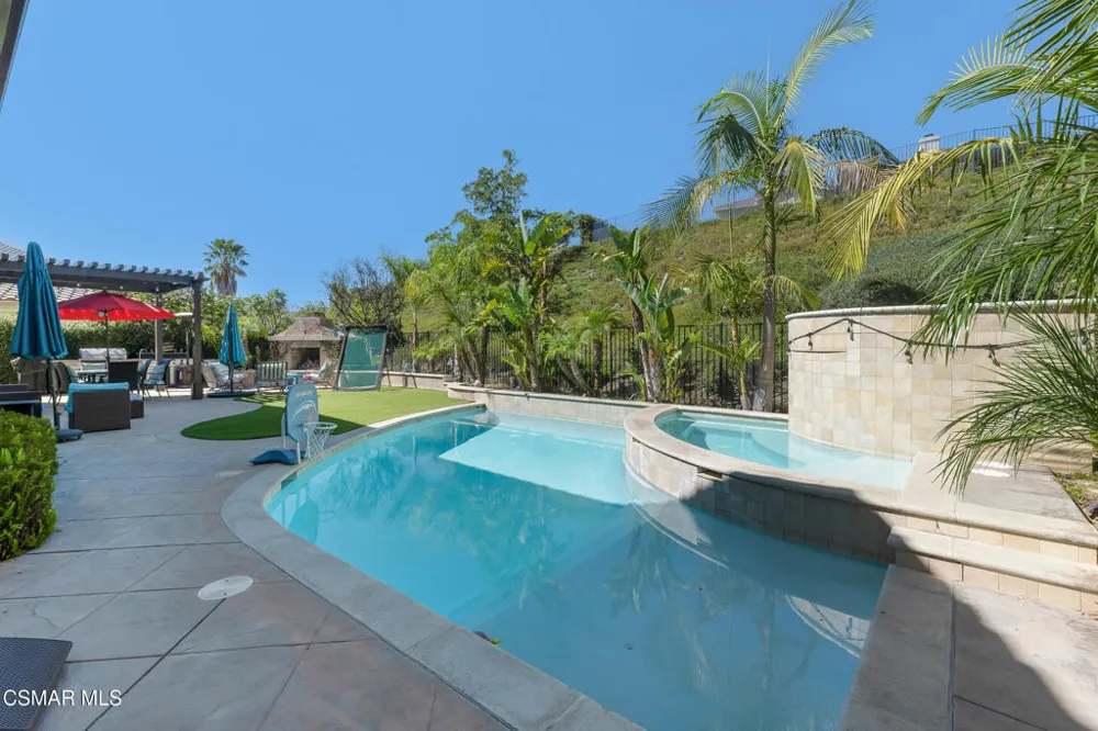 5917 Evening Sky Drive Simi Valley, CA 93063