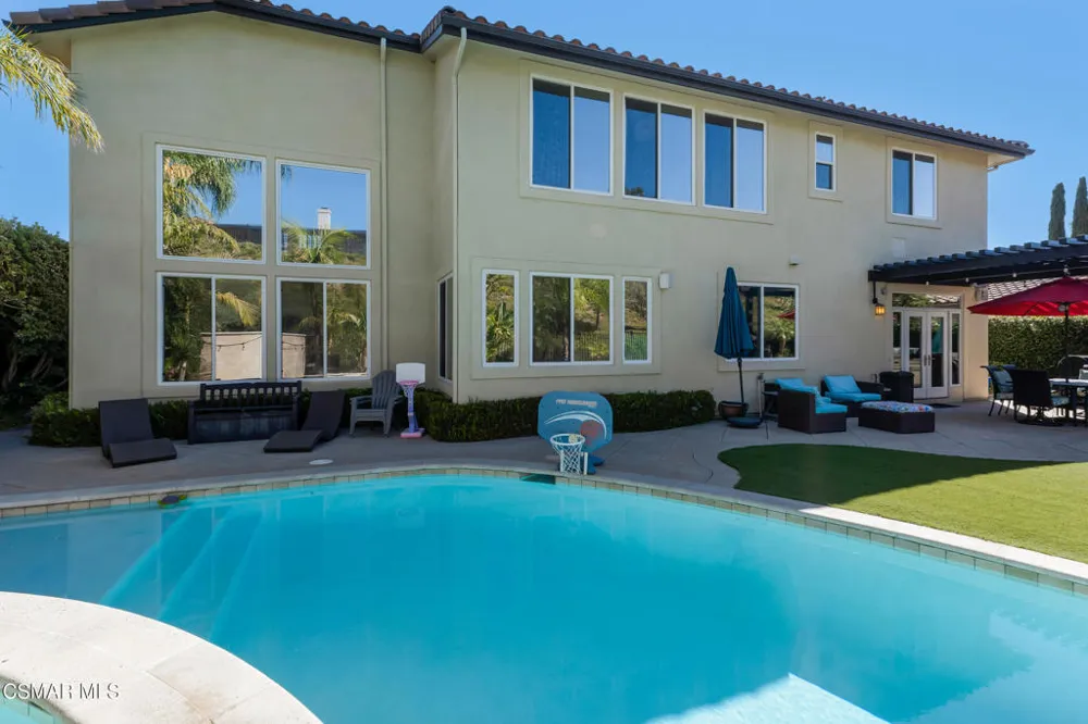 5917 Evening Sky Drive Simi Valley, CA 93063