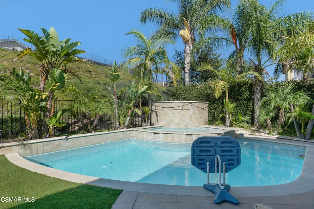 5917 Evening Sky Drive Simi Valley, CA 93063