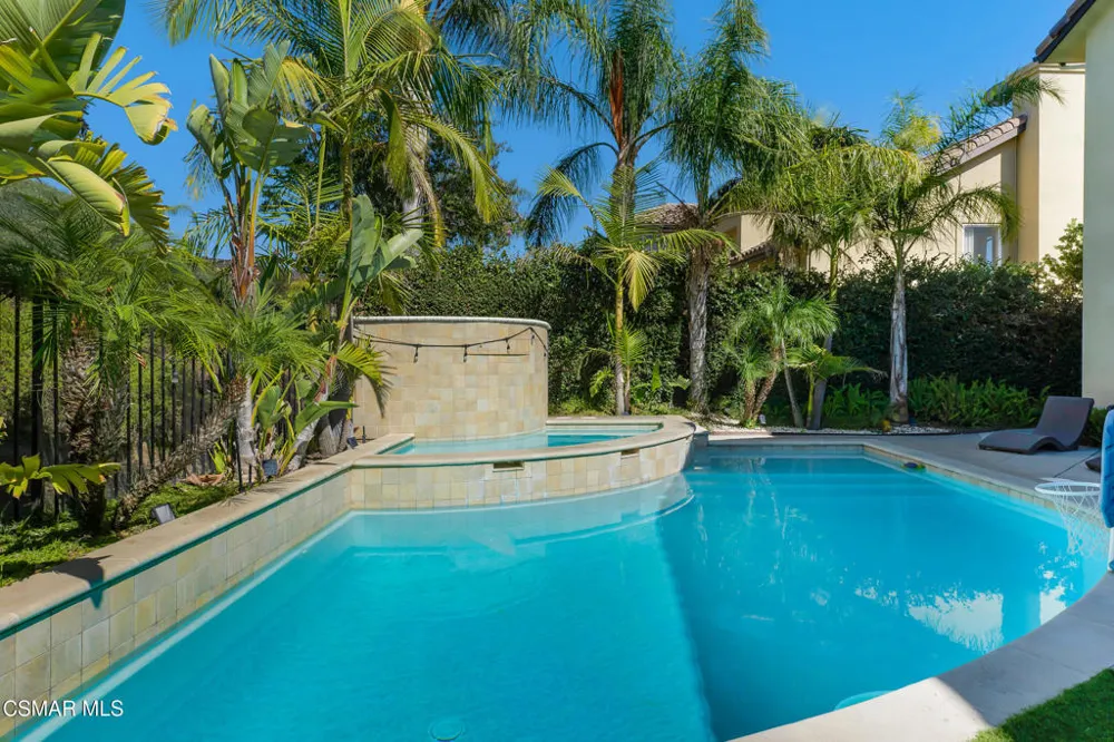 5917 Evening Sky Drive Simi Valley, CA 93063